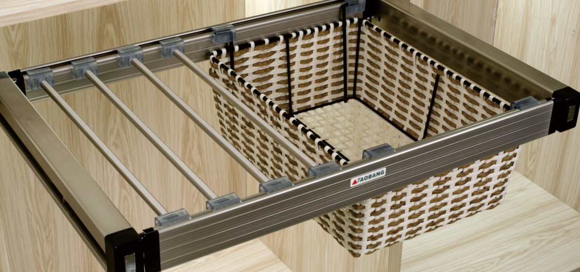 GB11 高檔阻尼褲架和仿藤籃